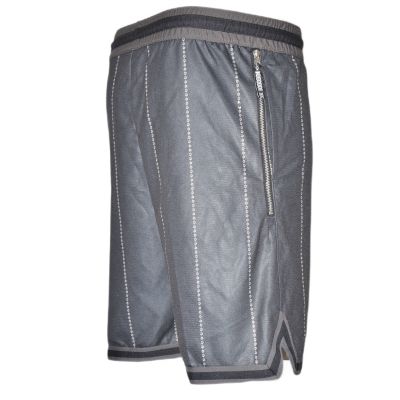 2. Spodenki Nike DNA Seasonal 10 Inch Shorts - DQ6087-010