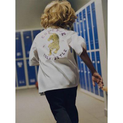 7. T-shirt loose z nadrukiem chłopięcy 4F 4FJRAW26TTSHM4527-10S