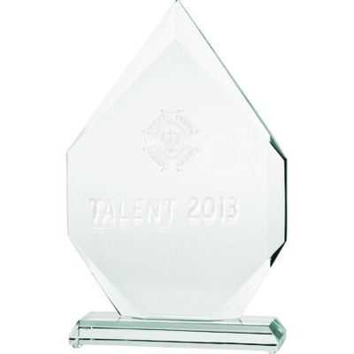 5. Trofeum szklane grawerowane 3D z etui
