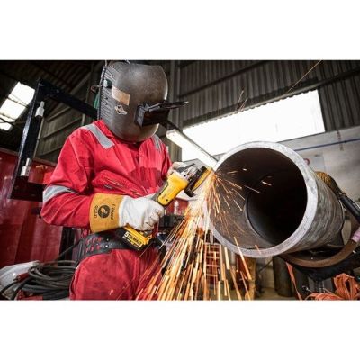 7. Zestaw combo 2 elementy 18V XR DCK2026P2T-QW DEWALT