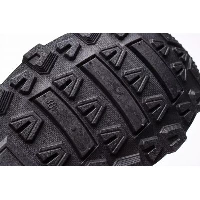 8. Buty Lee Cooper W LCJ-22-44-1362L