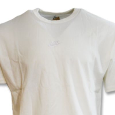 3. Koszulka Nike Premium Essential Sustainable T-shirt- DO7392-100