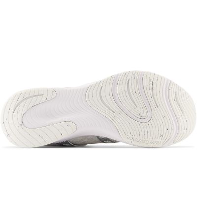 4. Buty New Balance W WXNRGWU3
