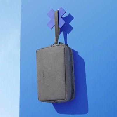 9. Baseus EasyJourney Series mała torba podróżna pokrowiec etui na telefon słuchawki i inne drobiazgi szara