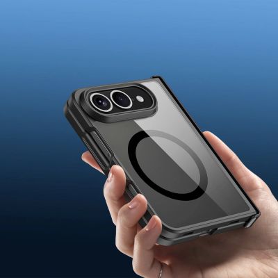 7. Etui Dux Ducis Aimo Mag na iPhone Duo kompatybilne z MagSafe - czarne