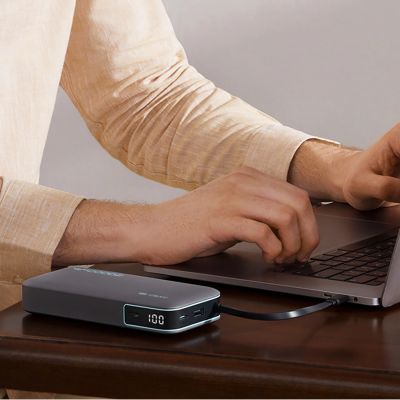 4. Powerbank Cuktech CUKP200NGLDG 55W 20000mAh z wbudowanym kablem USB-C - szary