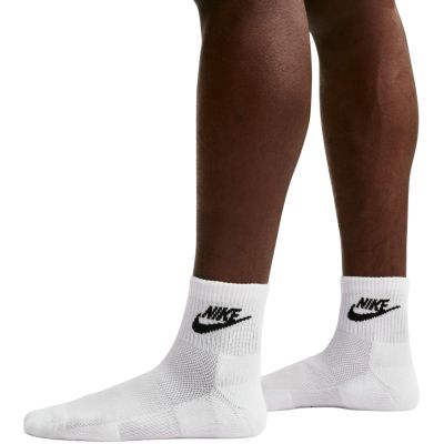 8. Skarpety Nike Everyday Elevated Crew 3 pary IH8528 903