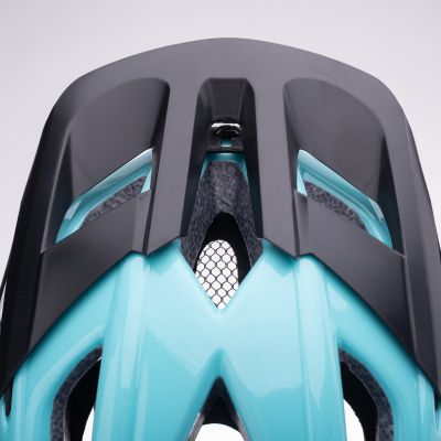 7. Kask ENDURO