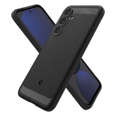 7. Etui Spigen Rugged Armor na Samsung Galaxy S24 FE - czarne