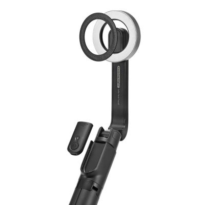 3. Selfie stick Spigen S580W MagSafe Bluetooth z tripodem - czarny