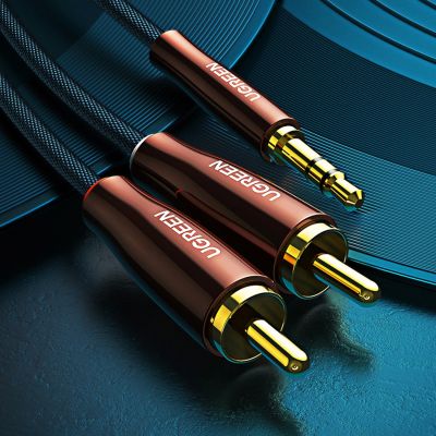 13. Ugreen kabel przewód audio 3,5 mm mini jack (męski) - 2RCA (męski) 2m miedziany (AV170)