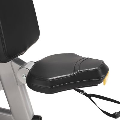 4. Maszyna do treningu Freemotion GD500