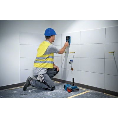 3. Bosch Wallscanner D-tect 200 C Professional multidekoder cyfrowy