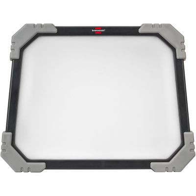 4. Mobilny reflektor LED Brennenstuhl DINORA 10050