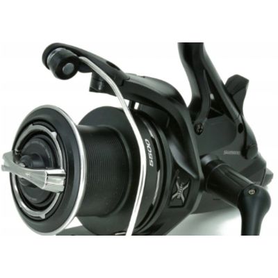 7. Kołowrotek Shimano Baitrunner XTB Medium Longcast