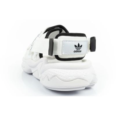 24. Buty adidas Ozweego Sandal W H67276