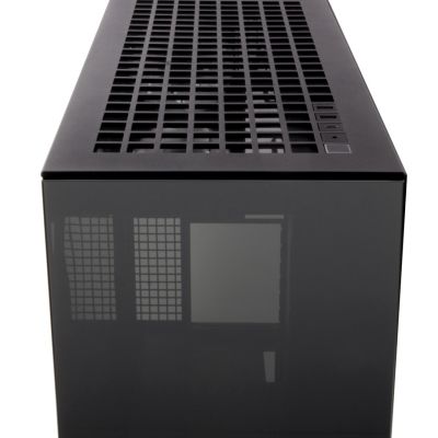 7. Obudowa Arctic Xtender Schwarz z oknem z GPU mountem