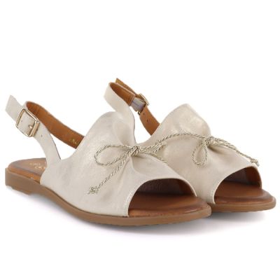 4. Skórzane sandały damskie z kokardką złote Cambell  26-19387