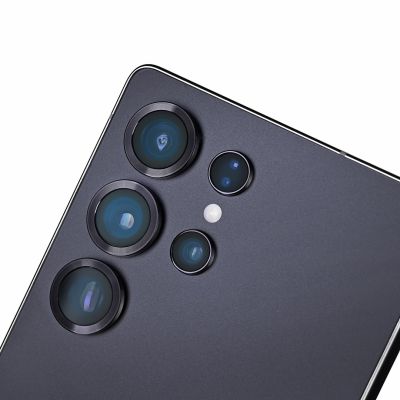 9. Samsung Galaxy S25 Ultra (S938) 12/512GB Titanium Black