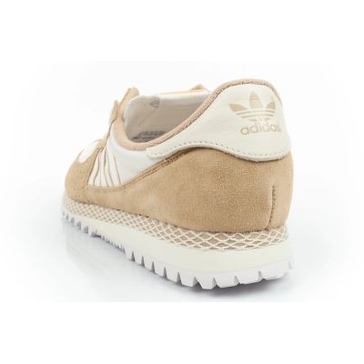 26. Buty adidas City Marathon W GX9011