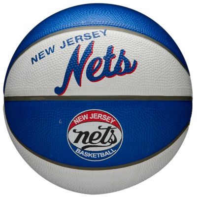 5. Piłka Wilson NBA Team Retro Brooklyn Nets Mini Ball WTB3200XBBRO