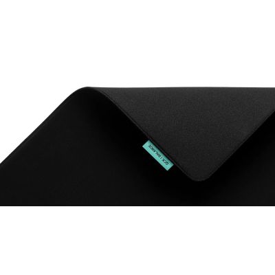 3. Podkładka pod mysz SteelSeries QcK Performance Balance XL