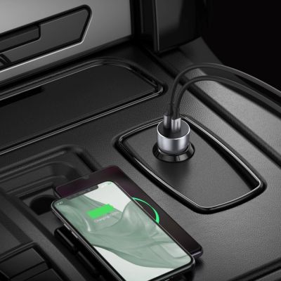 8. Ugreen ładowarka samochodowa USB / USB Typ C Quick Charge 3.0 Power Delivery 36 W 3 A szary (CD213 60980)
