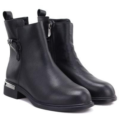 4. Skórzane botki damskie czarne D&A S.Barski MK62-7025