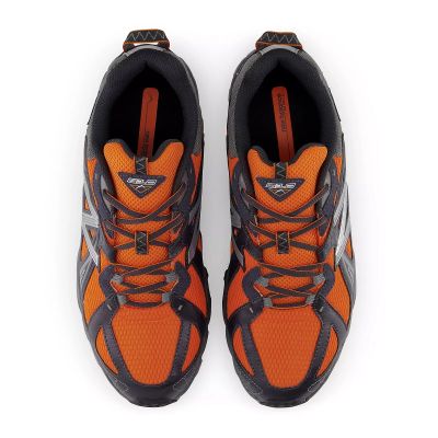 10. Buty New Balance M ML610TAI