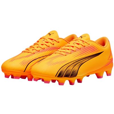 12. Buty piłkarskie Puma Ultra Play FG/AG Jr 107775 03