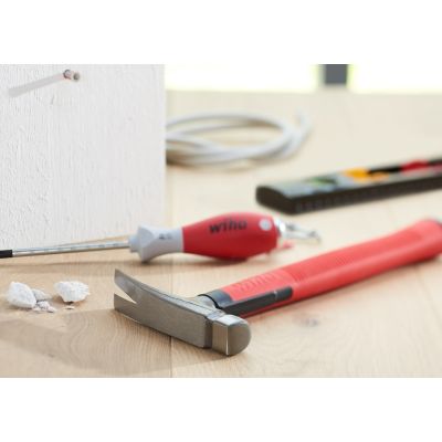 7. Młotek dla elektryków