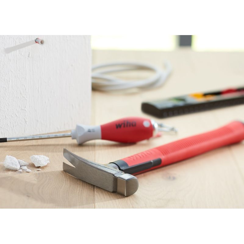 7. Młotek dla elektryków