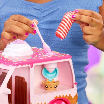 7. MGA Entertainment Yummiland Lipgloss Truck Przyczepka dla lalek