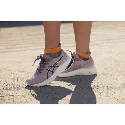 16. Buty Asics GT 1000 11 W 1012B494-250