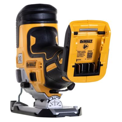 21. WYRZYNARKA DEWALT DCS335N-XJ