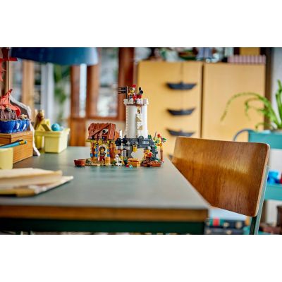 8. LEGO Creator 3w1 31387 - Legendarny statek piracki