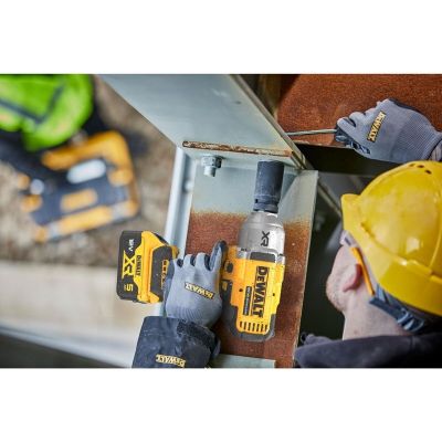 6. Klucz udarowy bez aku i ład.18V DCF900NT DEWALT