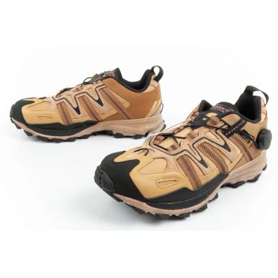 8. Buty adidas Hyperturf Adventure M HQ6071