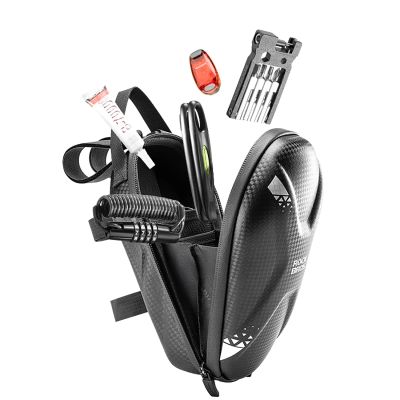 7. Torba Rockbros 3011006301 na kierownicę roweru lub hulajnogi 1,3 l - czarna