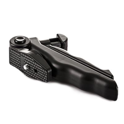 4. Uchwyt z mini statywem do kamer sportowych GoPro SJCAM czarny