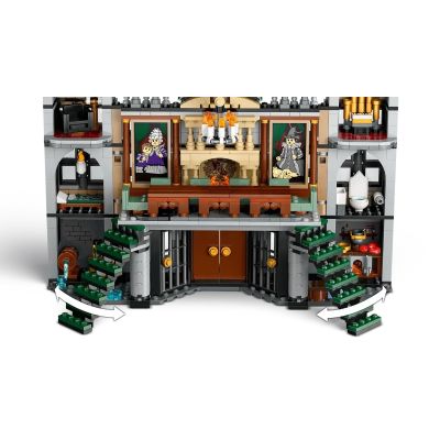 5. LEGO Harry Potter 76453 Dwór Malfoyów