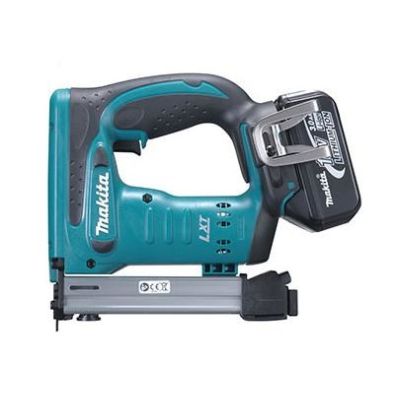 7. Zszywacz akumulatorowy 18V DST221Z MAKITA