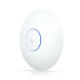 2. Acces Point Wi-Fi 7 Ubiquiti UniFi U7 Long-Range (U7-LR)