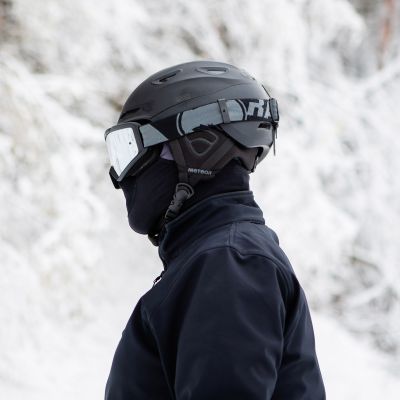 31. Kask narciarski Meteor Montara 17290