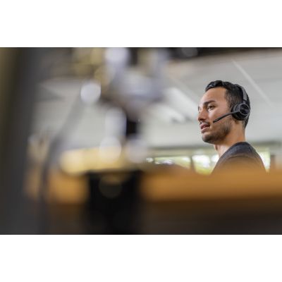 59. POLY Zestaw słuchawkowy Voyager 4320 z certyfikatem Microsoft Teams USB-C + adapter BT700