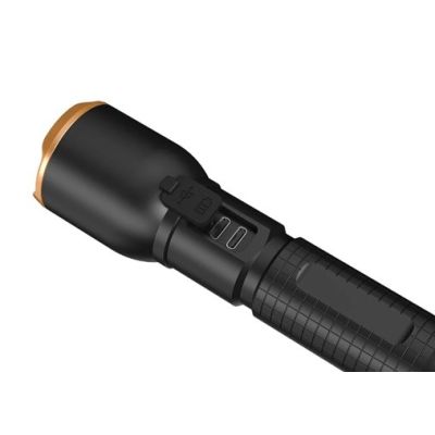 5. Latarka Duracell DF6000R Gift Box