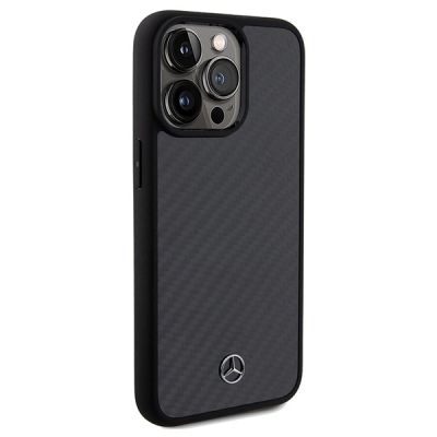 4. Etui Mercedes Carbon Fiber Dynamic na iPhone 15 Pro Max - czarne