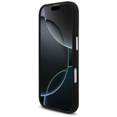 5. Etui AMG Silicone Oversize Rhombs MagSafe na iPhone 17 - czarne
