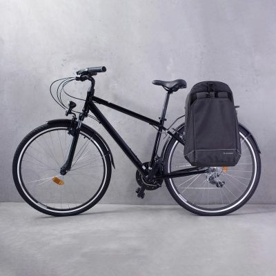 15. Wozinsky torba rowerowa na bagażnik plecak rowerowy ze stelażem 2w1 40l czarny (WBB33BK)