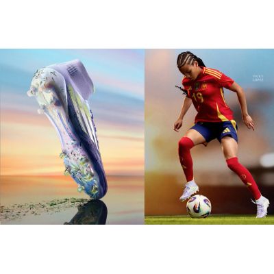 7. Buty piłkarskie adidas F50 Club IN W JI0023